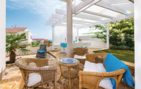  Two-Bedroom Apartment in Vodice  Водице